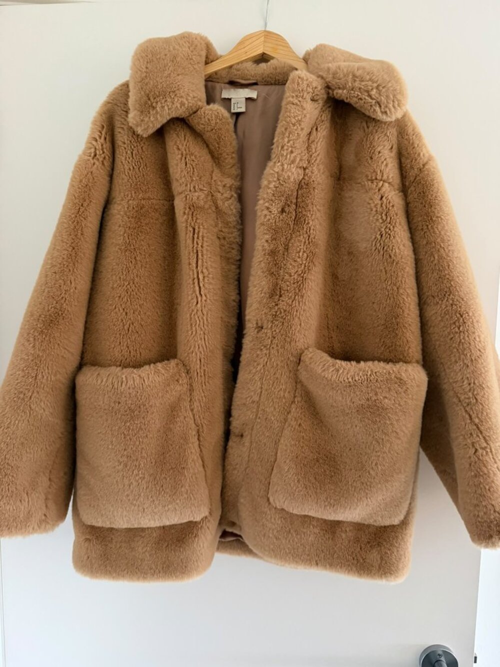 H&M Camel Teddy Faux Fur Jacket Size 8